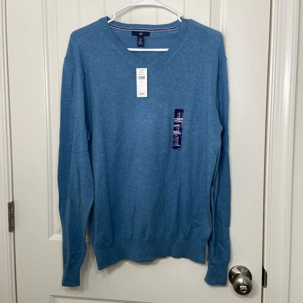 NEW GAP men's‎ light blue v-neck soft cotton knit sweater top small